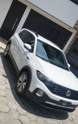 VOLKSWAGEN T-CROSS 1.0 200 TSI TOTAL FLEX COMFORTLINE AUTOMÁTICO VOLKSWAGEN T-CROSS 1.0 200 TSI TOTAL FLEX COMFORTLINE AUTOMÁTICO